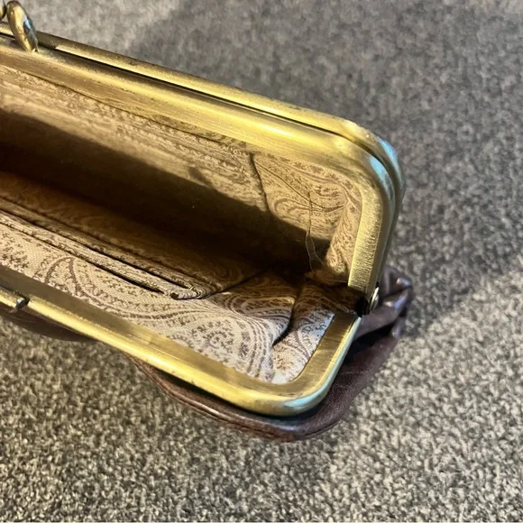 HOBO Vintage Brown Leather Clutch - Picture 10 of 12